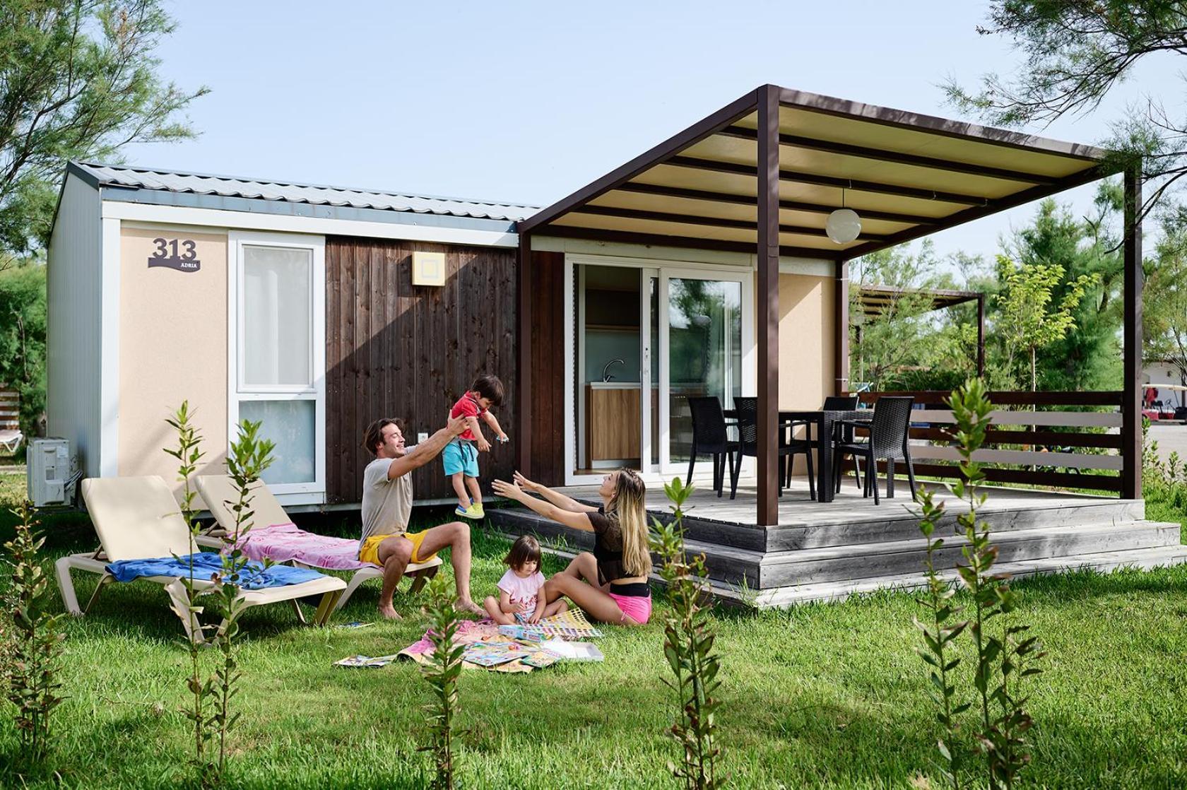 לצ'ה Torre Rinalda Beach Camping & Resort מראה חיצוני תמונה