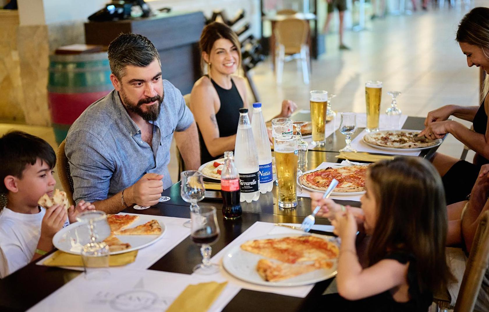 לצ'ה Torre Rinalda Beach Camping & Resort מראה חיצוני תמונה