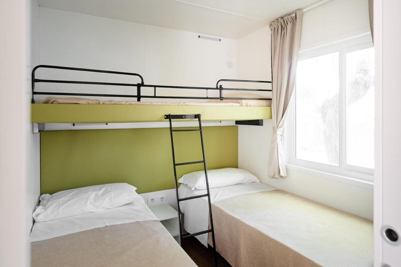 לצ'ה Torre Rinalda Beach Camping & Resort חדר תמונה